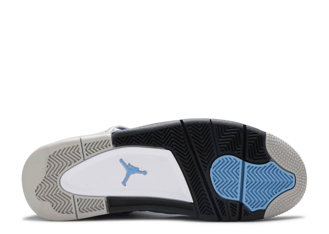 air-jordan-4-retro-university-blue-4-1