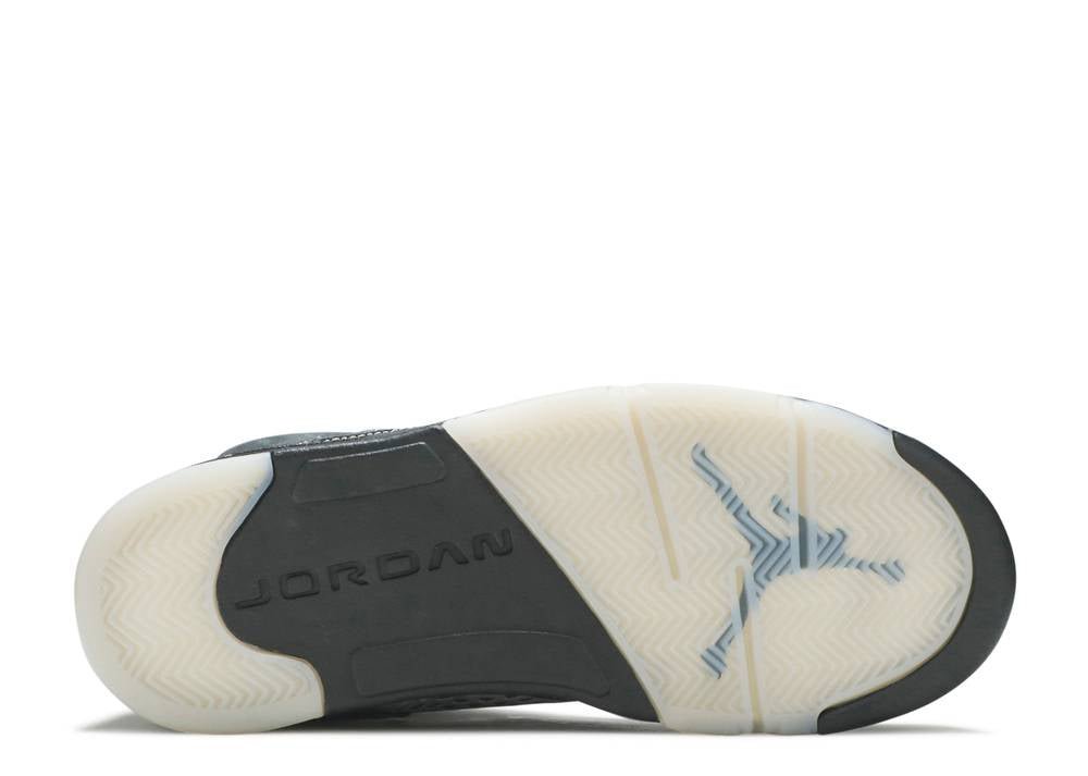air-jordan-5-retro-anthracite-4-1